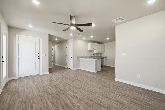 2916 Glennster Street, Abilene, TX 79606