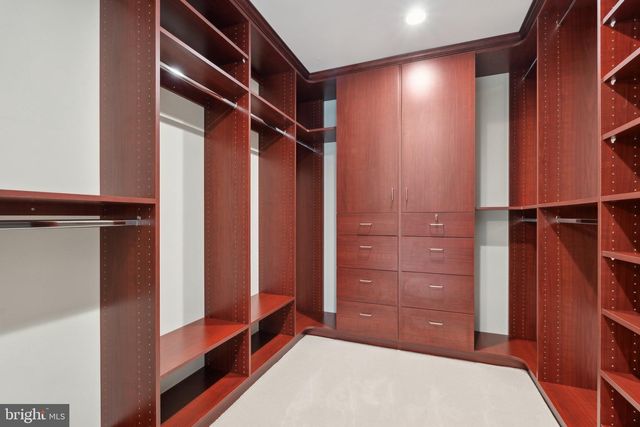 39937 CHARLES TOWN PIKE, Hamilton, VA 20158