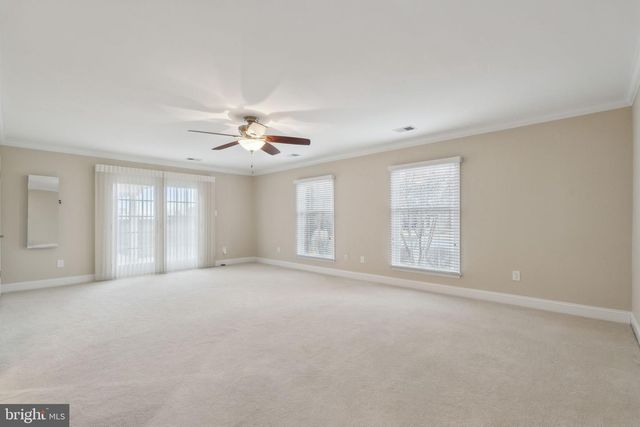 39937 CHARLES TOWN PIKE, Hamilton, VA 20158