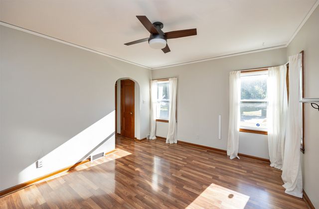 2404 47th Street, Des Moines, IA 50310