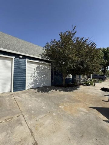 13247 Vineyard Road, Waterford, CA 95386