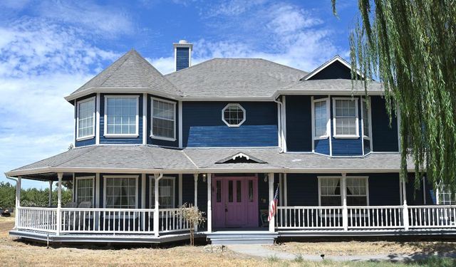 13247 Vineyard Road, Waterford, CA 95386