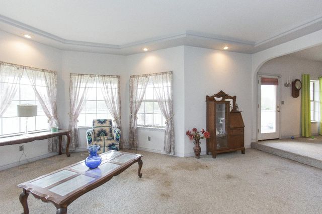 13247 Vineyard Road, Waterford, CA 95386