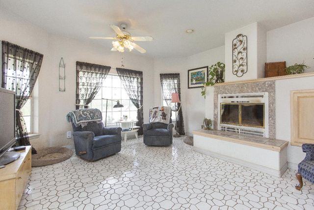 13247 Vineyard Road, Waterford, CA 95386