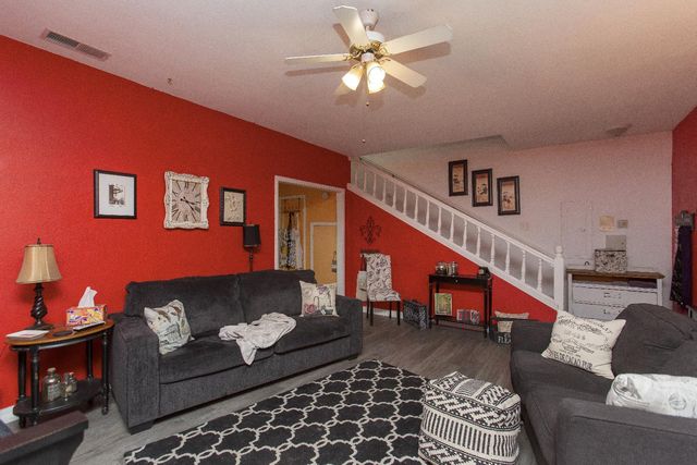 13247 Vineyard Road, Waterford, CA 95386