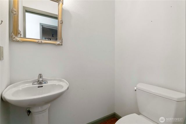 912 Nevada Drive, Longview, WA 98632