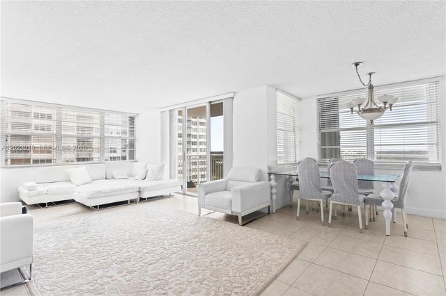18051 Biscayne Blvd 1105, Aventura, FL 33160