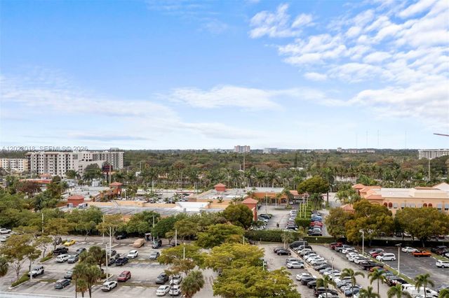 18051 Biscayne Blvd 1105, Aventura, FL 33160