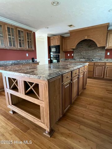 121 Hideaway Road, Belhaven, NC 27810