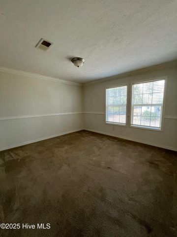 121 Hideaway Road, Belhaven, NC 27810