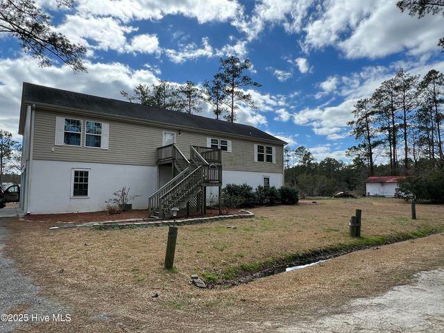 121 Hideaway Road, Belhaven, NC 27810