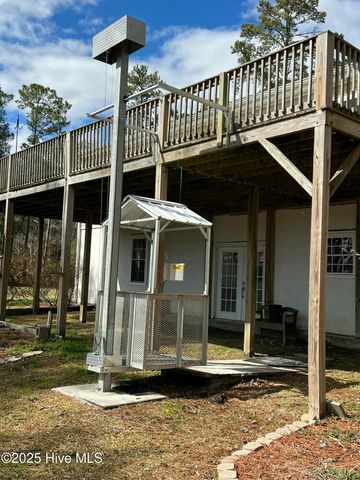121 Hideaway Road, Belhaven, NC 27810