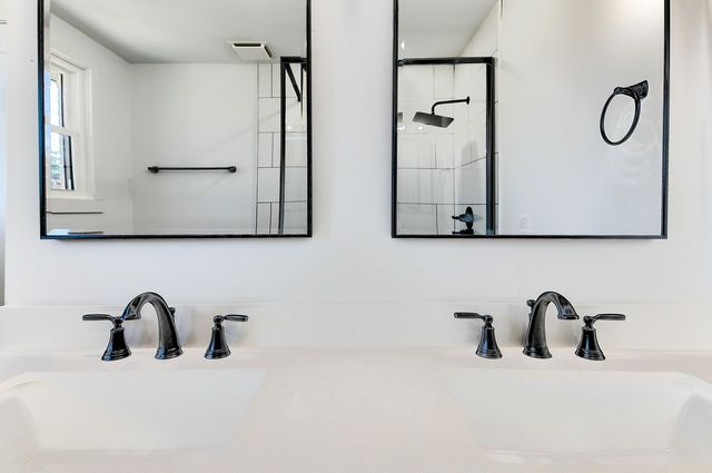 8125 Gordon Ln, Hermitage, TN 37076