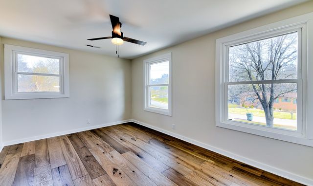 8125 Gordon Ln, Hermitage, TN 37076