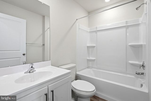 116 ESSEX DR, Sicklerville, NJ 08081