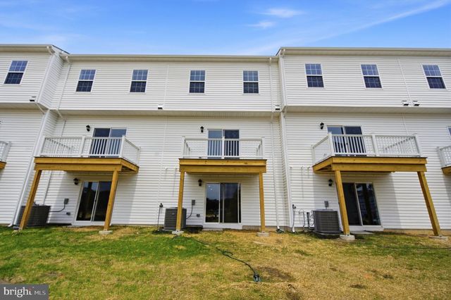 116 ESSEX DR, Sicklerville, NJ 08081