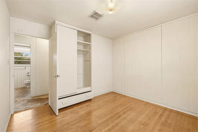 2414 Oxford Way, Oklahoma City, OK 73120