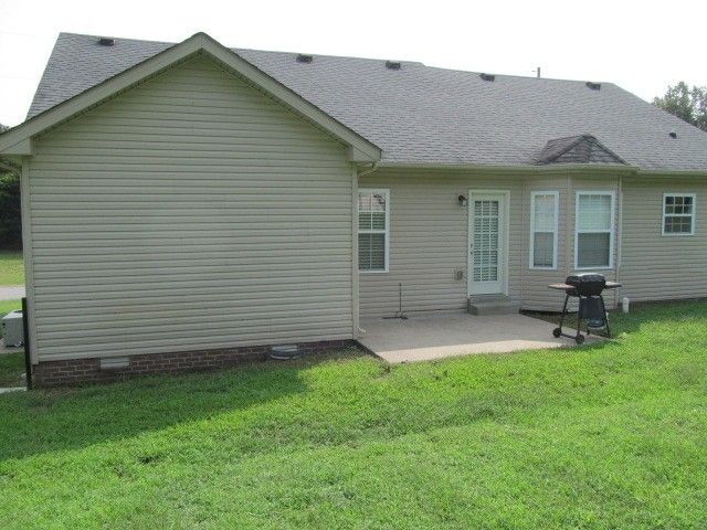 1144 York Meadows Rd, Clarksville, TN 37042