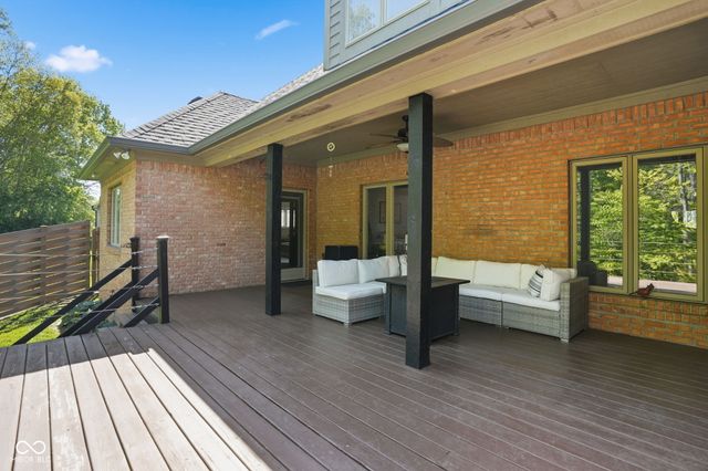 142 Wagon Trail, Mooresville, IN 46158