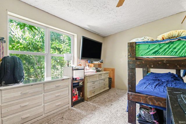 55921 Apple Road, Osceola, IN 46561
