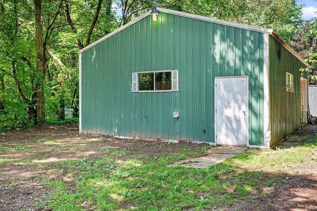 55921 Apple Road, Osceola, IN 46561