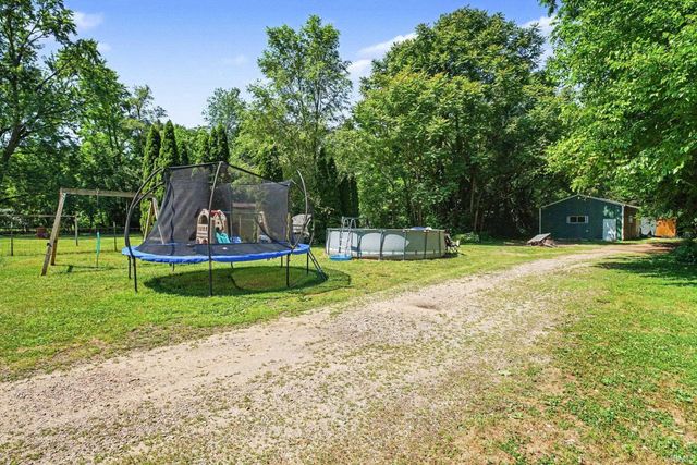 55921 Apple Road, Osceola, IN 46561
