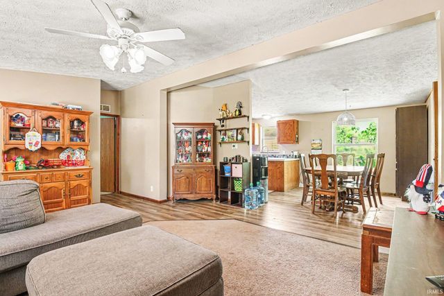 55921 Apple Road, Osceola, IN 46561