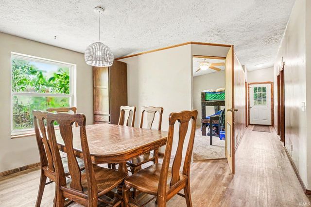 55921 Apple Road, Osceola, IN 46561