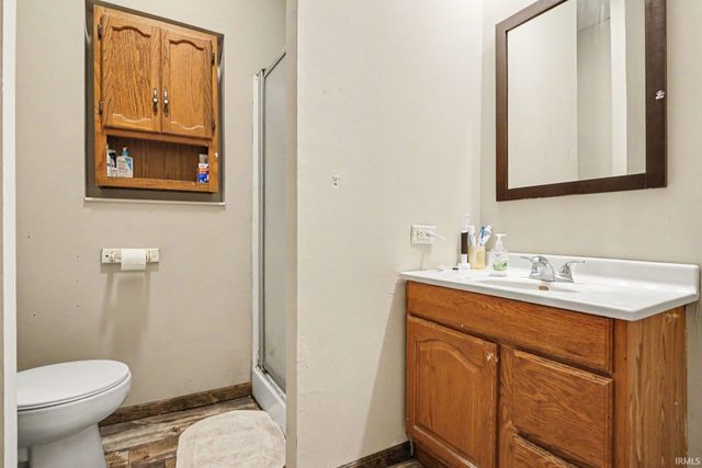 55921 Apple Road, Osceola, IN 46561