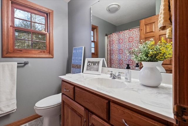 1219 County Road 6170, West Plains, MO 65775