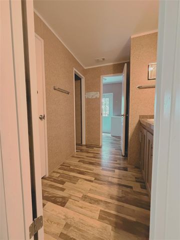 9 Gambrell Road, Huntsville, TX 77320