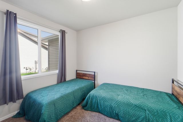 628 NE 56th Street, Ankeny, IA 50021