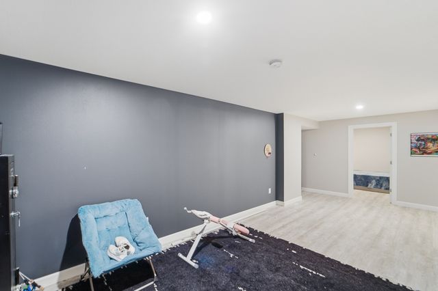 628 NE 56th Street, Ankeny, IA 50021