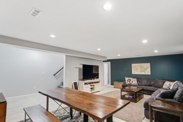 628 NE 56th Street, Ankeny, IA 50021