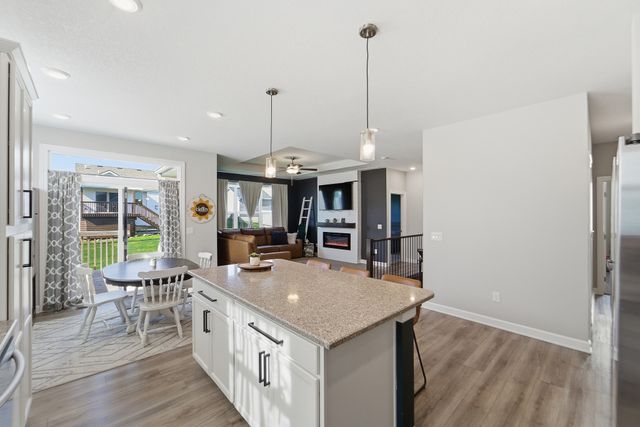 628 NE 56th Street, Ankeny, IA 50021