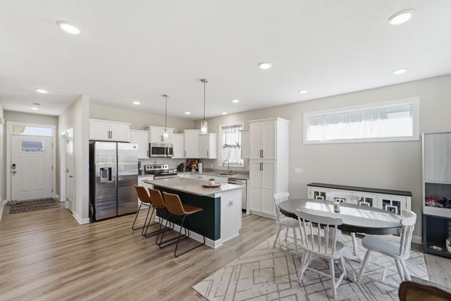 628 NE 56th Street, Ankeny, IA 50021