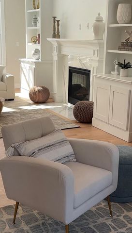 130 Syosset Woodbury Road, Syosset, NY 11791