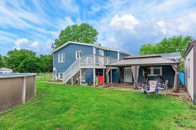 11515 Cedarbrook Road, Roscoe, IL 61073