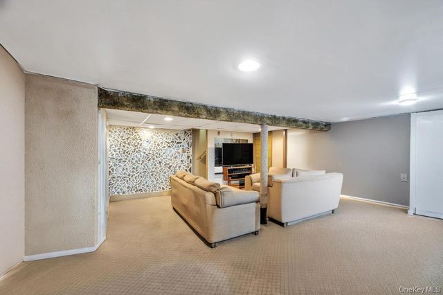 78 Claridge Avenue, Elmont, NY 11003