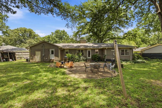 53 W WALNUT GROVE CIR, Memphis, TN 38117