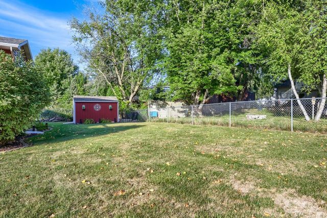 6078 Kalland Drive NE, Albertville, MN 55301