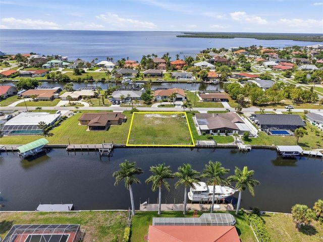 108 SINCLAIR STREET SE, Port Charlotte, FL 33952