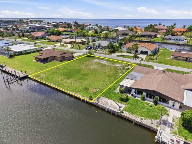 108 SINCLAIR STREET SE, Port Charlotte, FL 33952