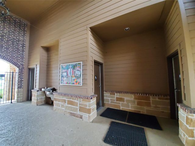 15924 Dorrington Drive, Frisco, TX 75036