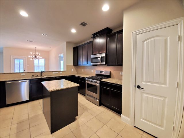 15924 Dorrington Drive, Frisco, TX 75036