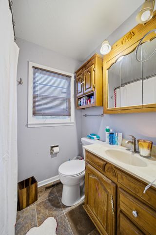 3227 AVENUE J, Council Bluffs, IA 51501