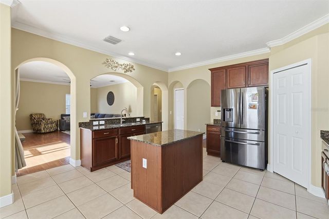 11308 CALLAWAY POND DRIVE, Riverview, FL 33579