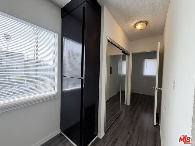 1137 W 36th Place 6, Los Angeles, CA 90007