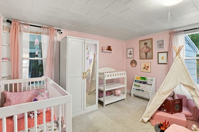 78 Dudley Road, Oxford, MA 01540