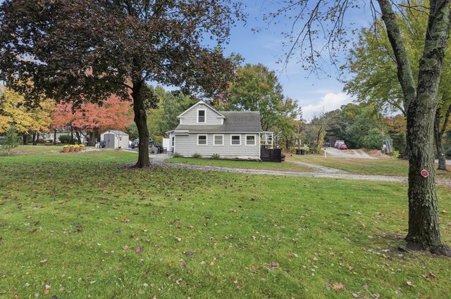 78 Dudley Road, Oxford, MA 01540